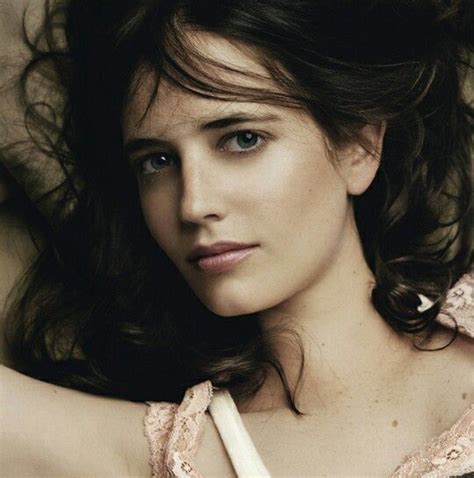 eva green young|Eva Green Biography, Age, Height, Wiki, Family, Net。